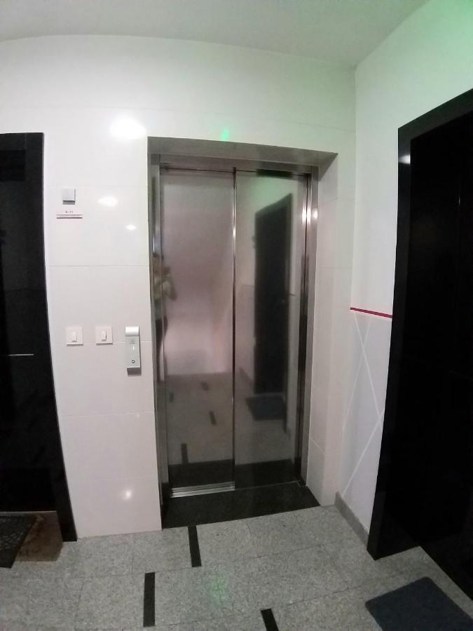 Theos Atelier Self Check In Apartment W Free Private Parking ซาเกร็บ ภายนอก รูปภาพ