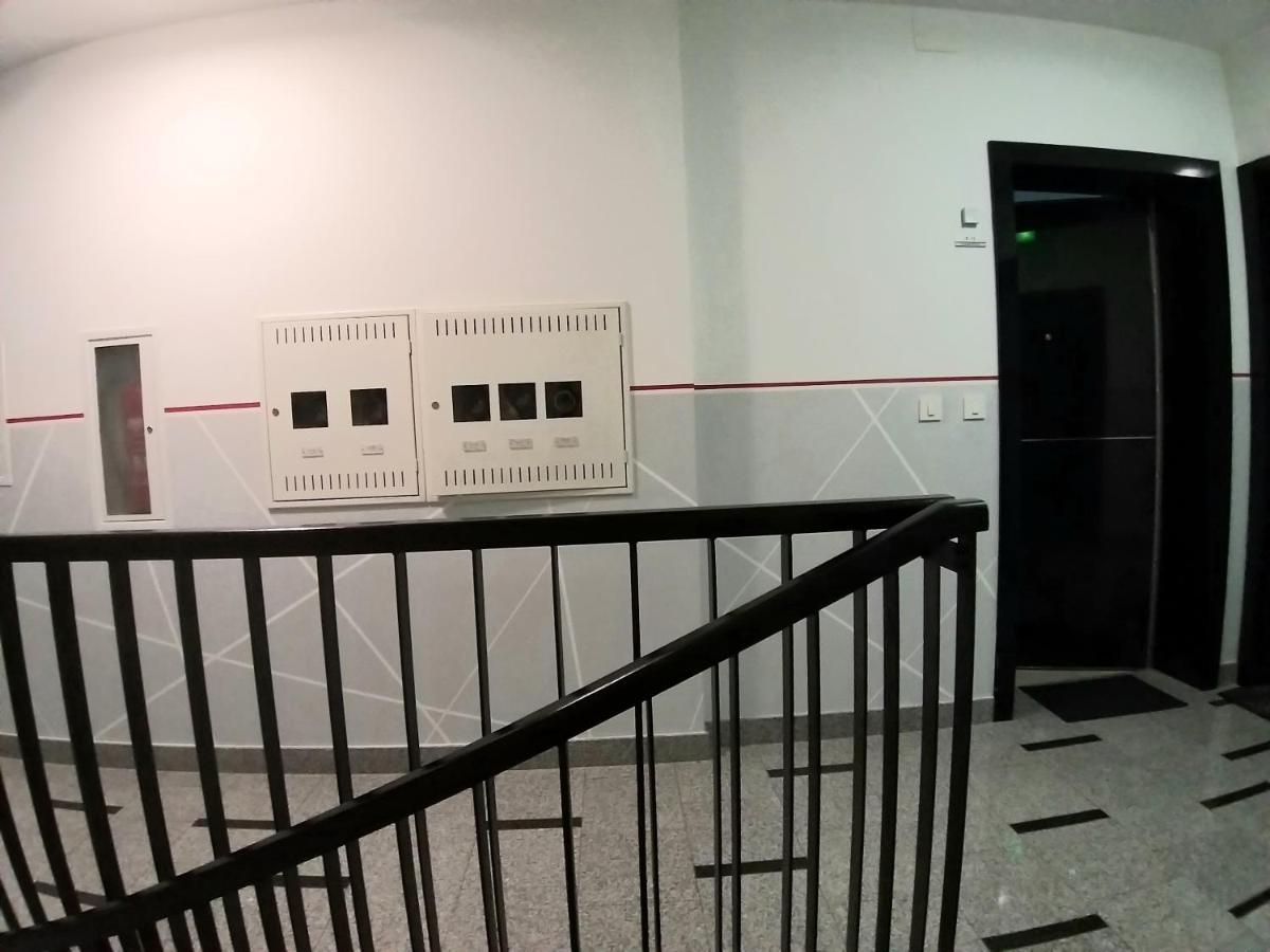 Theos Atelier Self Check In Apartment W Free Private Parking ซาเกร็บ ภายนอก รูปภาพ